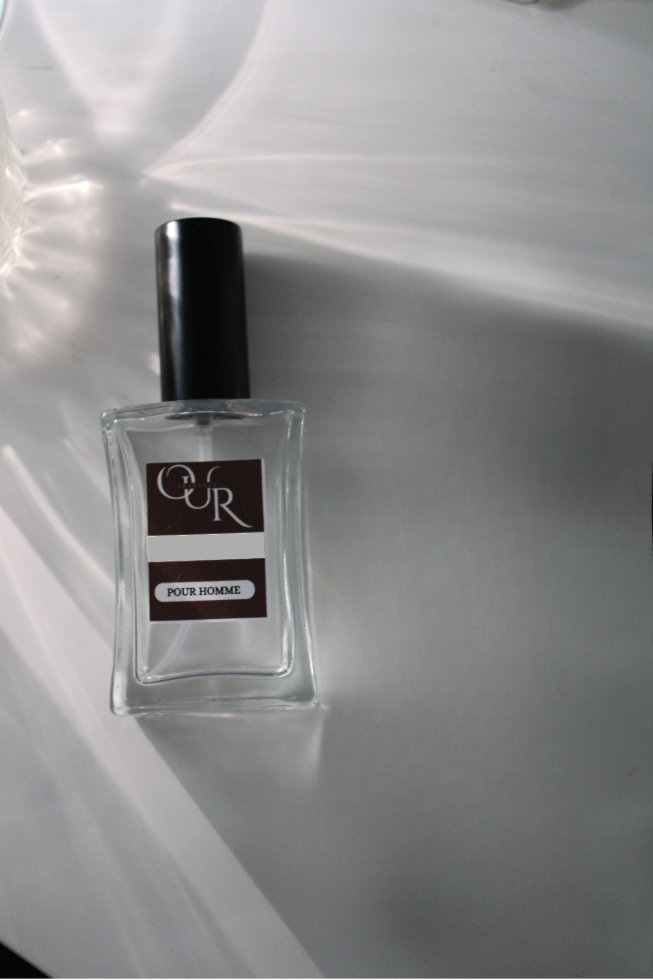 11 - Recuerda a Acqua Di Gio Giorgio Armani