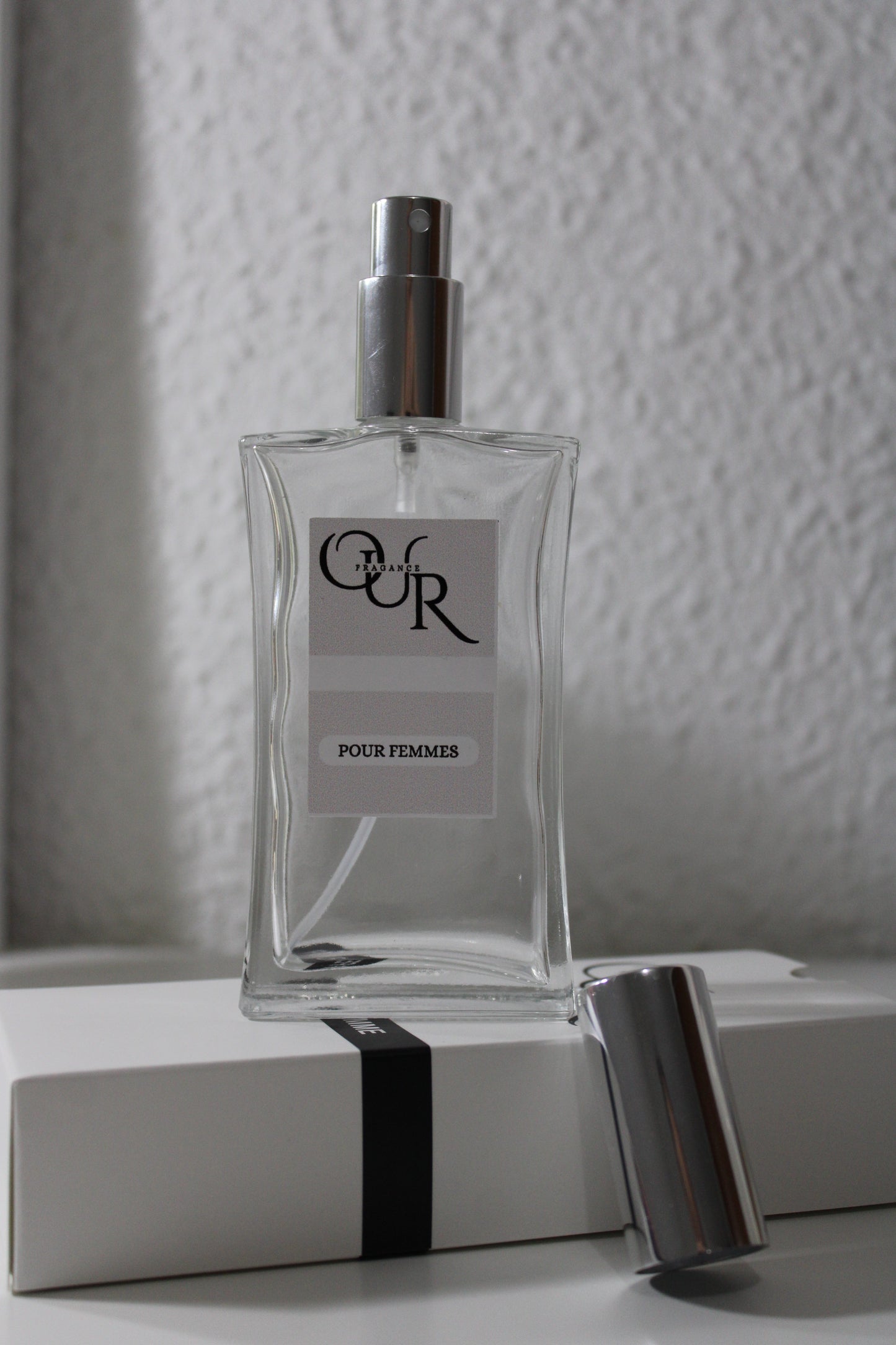 01 - Recuerda a YSL Black Opium